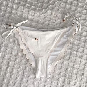 H&M Scalloped Edge Bikini Bottom